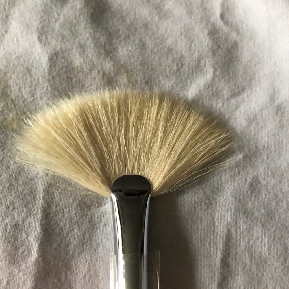 Morphe brush - Picture 3 of 3